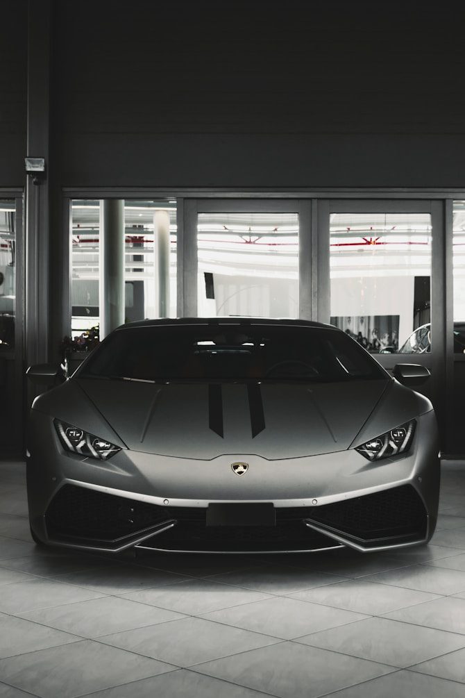 Lamborghini Revuelto